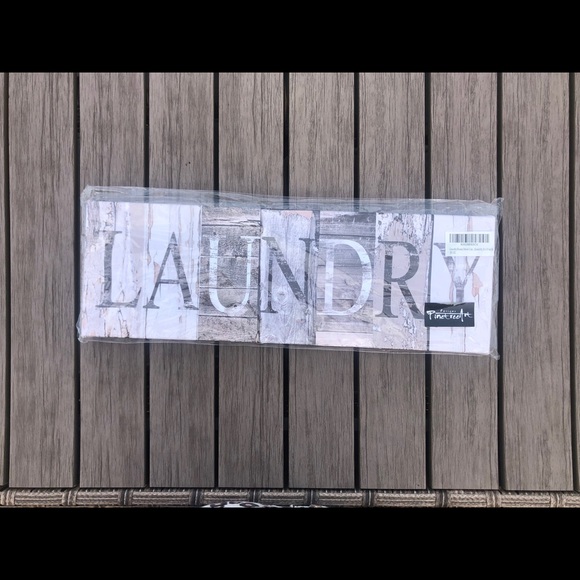 Laundry Sign - Picture 2 of 6